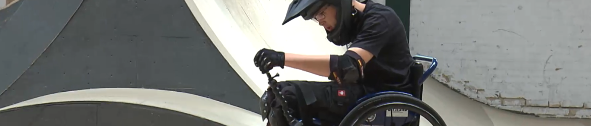 SAT1: Rollstuhlskating in Hannover: Sozialminister Philippi wagt sich in die Halfpipe